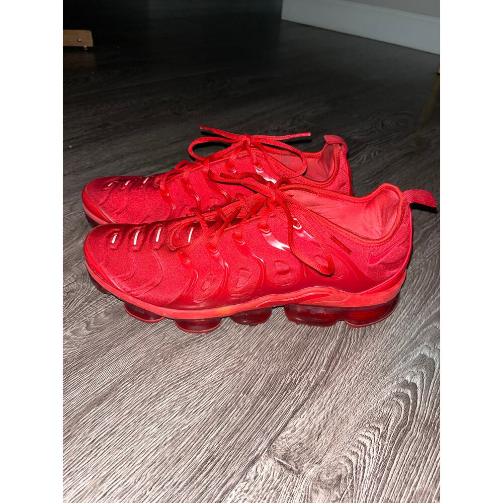 Nike Air VaporMax Plus Triple Red University CW6973-600 12 Running Shoes (315)